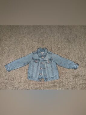 Like New Old Navy Blue Unisex Denim Button Jacket Toddler Size 2T